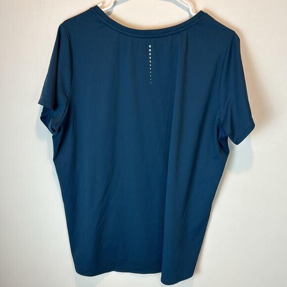 Odlo Tee Shirt - Women's XL - Picture 7 of 7